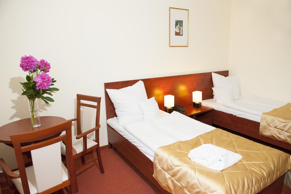 Klinika Mlodosci Medical Spa Świeradów-Zdrój Quarto foto